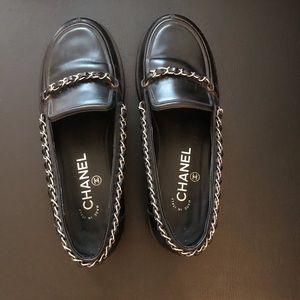 Size 37, Chanel flats